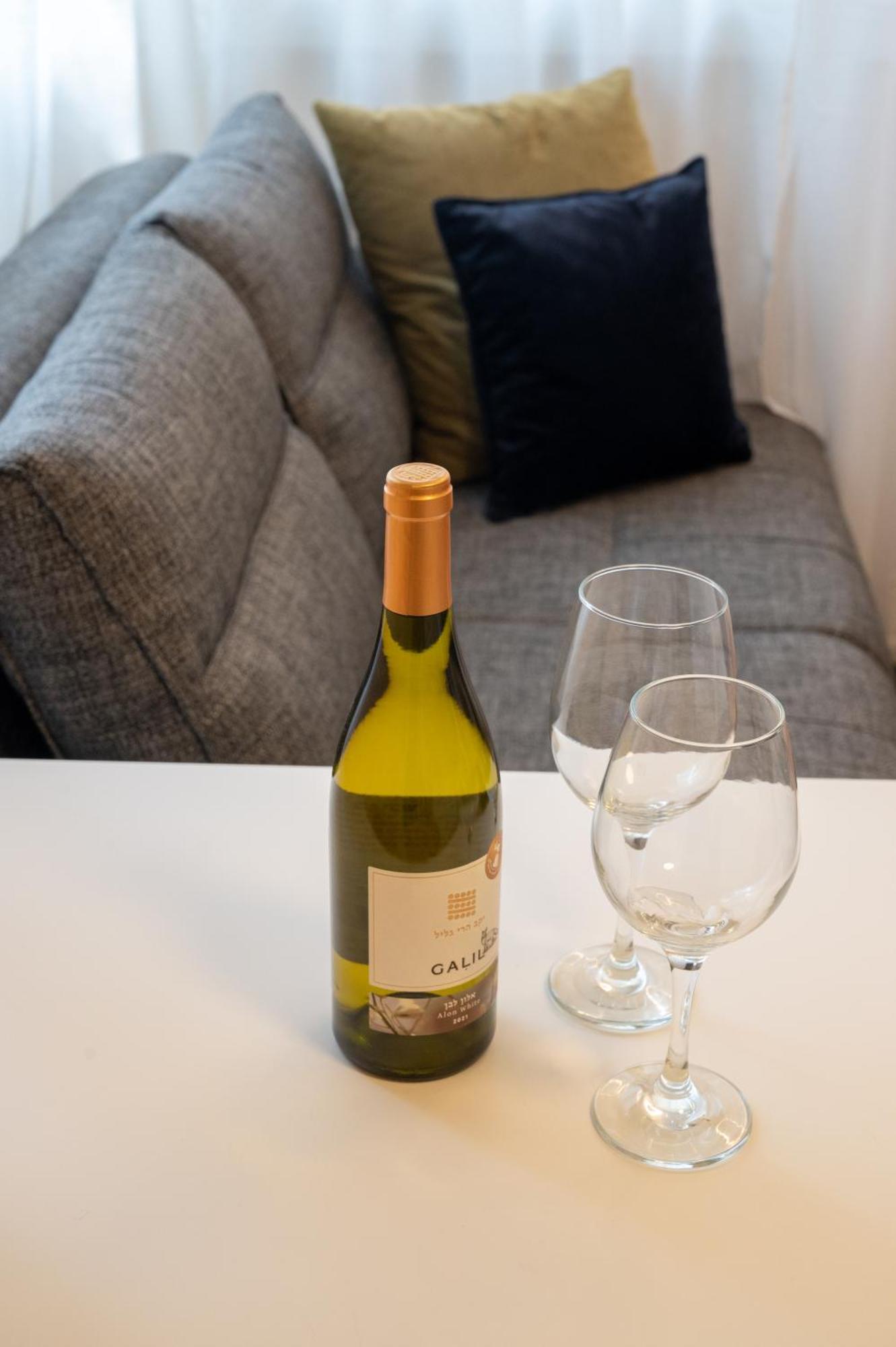 Eshkol Housing Haifa-Disraeli Urban & Business Boutique Apartments Complex Buitenkant foto