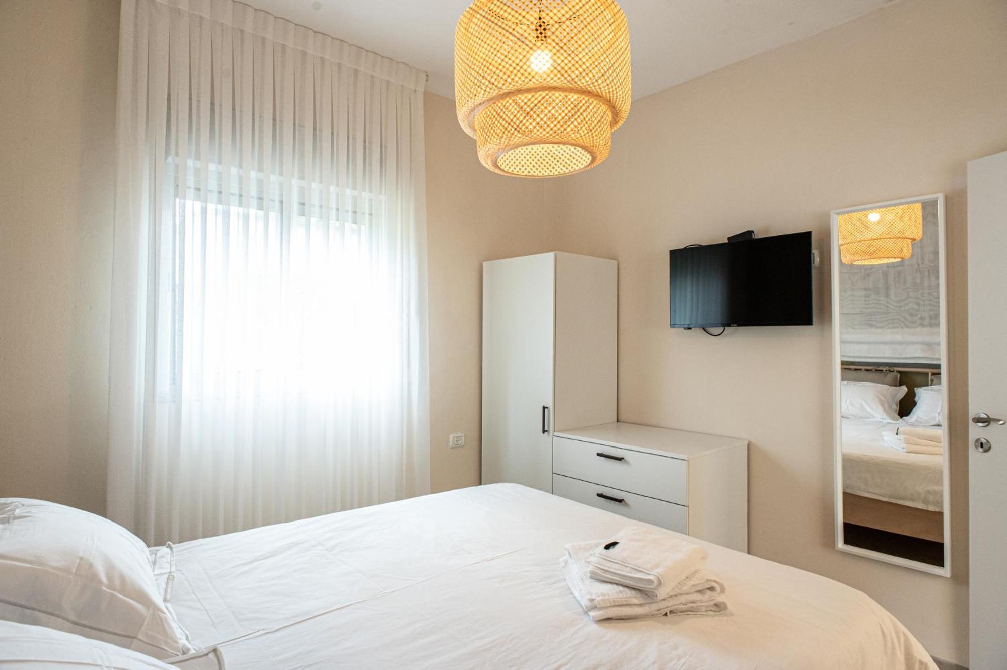 Eshkol Housing Haifa-Disraeli Urban & Business Boutique Apartments Complex Buitenkant foto