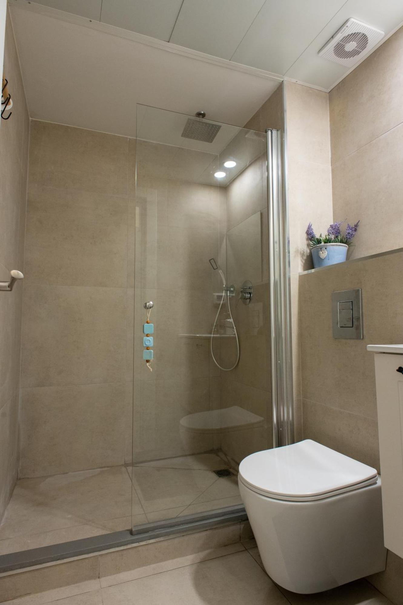 Eshkol Housing Haifa-Disraeli Urban & Business Boutique Apartments Complex Buitenkant foto