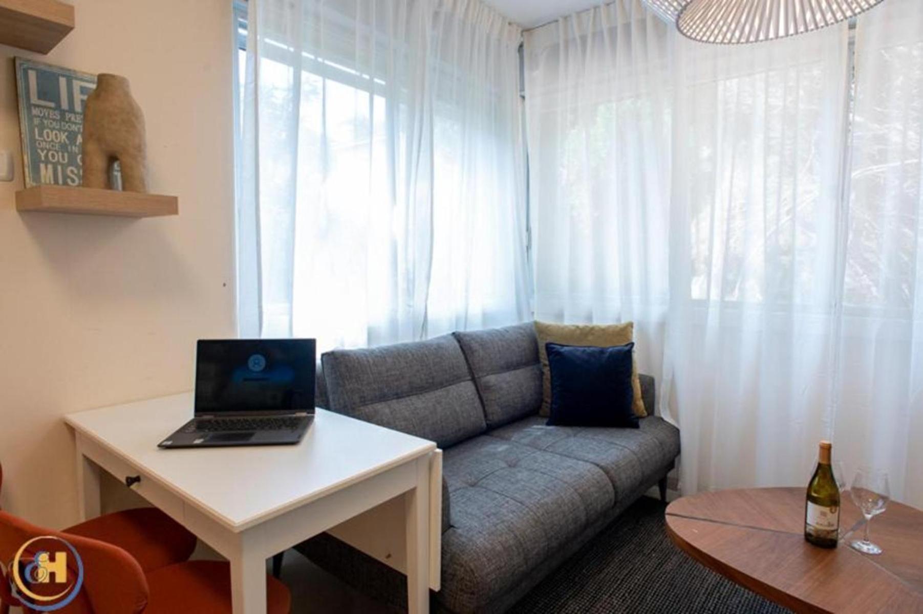 Eshkol Housing Haifa-Disraeli Urban & Business Boutique Apartments Complex Buitenkant foto