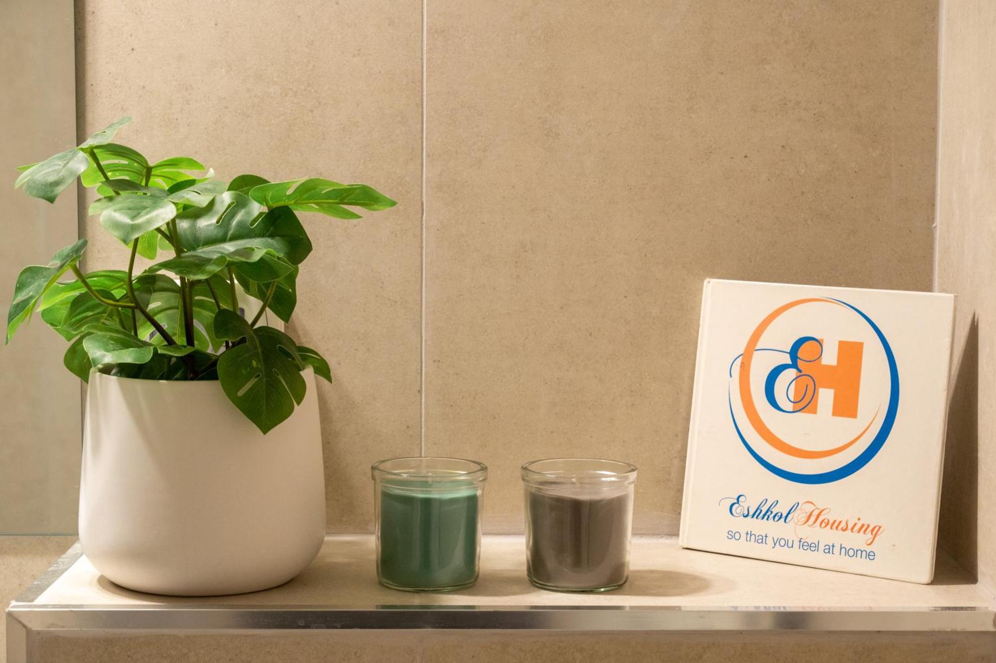 Eshkol Housing Haifa-Disraeli Urban & Business Boutique Apartments Complex Buitenkant foto